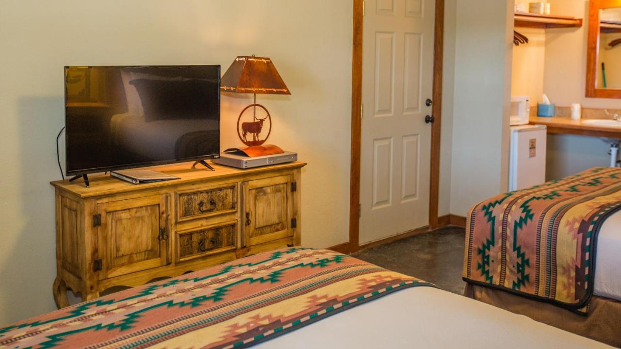 Nrs Event Center & Guest Ranch Hotel Decatur Kültér fotó