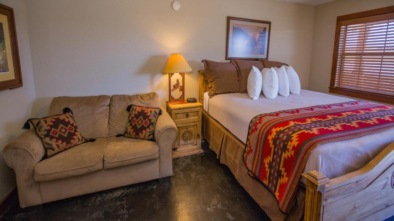 Nrs Event Center & Guest Ranch Hotel Decatur Kültér fotó